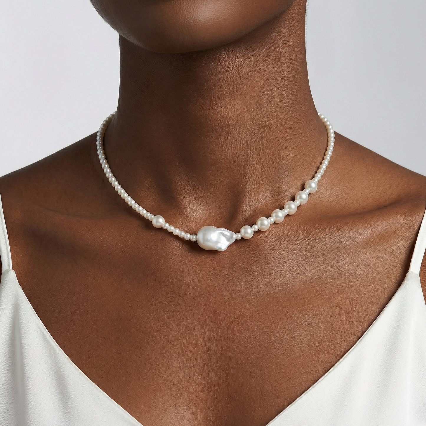 Baroque Pearl Gradient Necklace