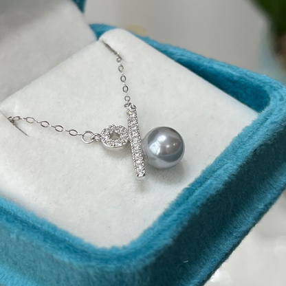 Akoya Pearl Pendant Necklace – Geometric Pearl Necklace with Diamond Accents